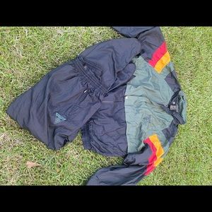 van grack jogging suit